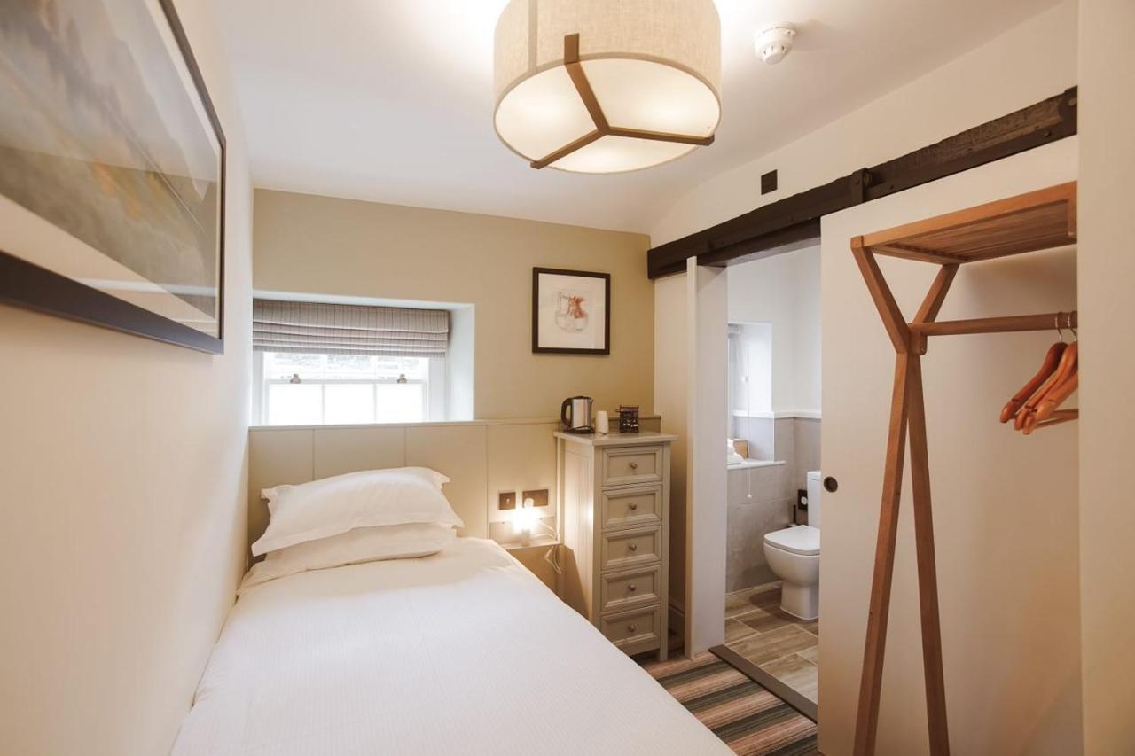 Royal Oak Hotel Ростуейт Екстериор снимка